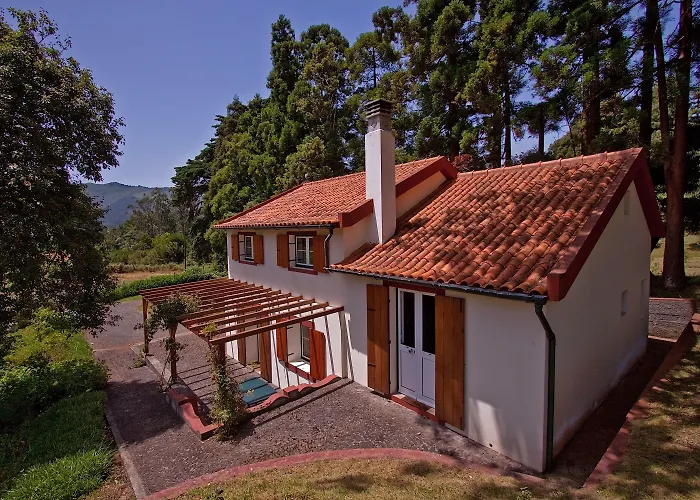 בית כפרי Quinta Colmeias *