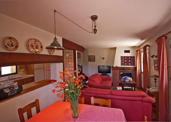 בית כפרי Quinta Colmeias