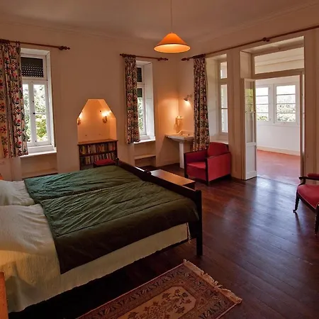 Quinta Colmeias Landhaus Santo Antonio da Serra